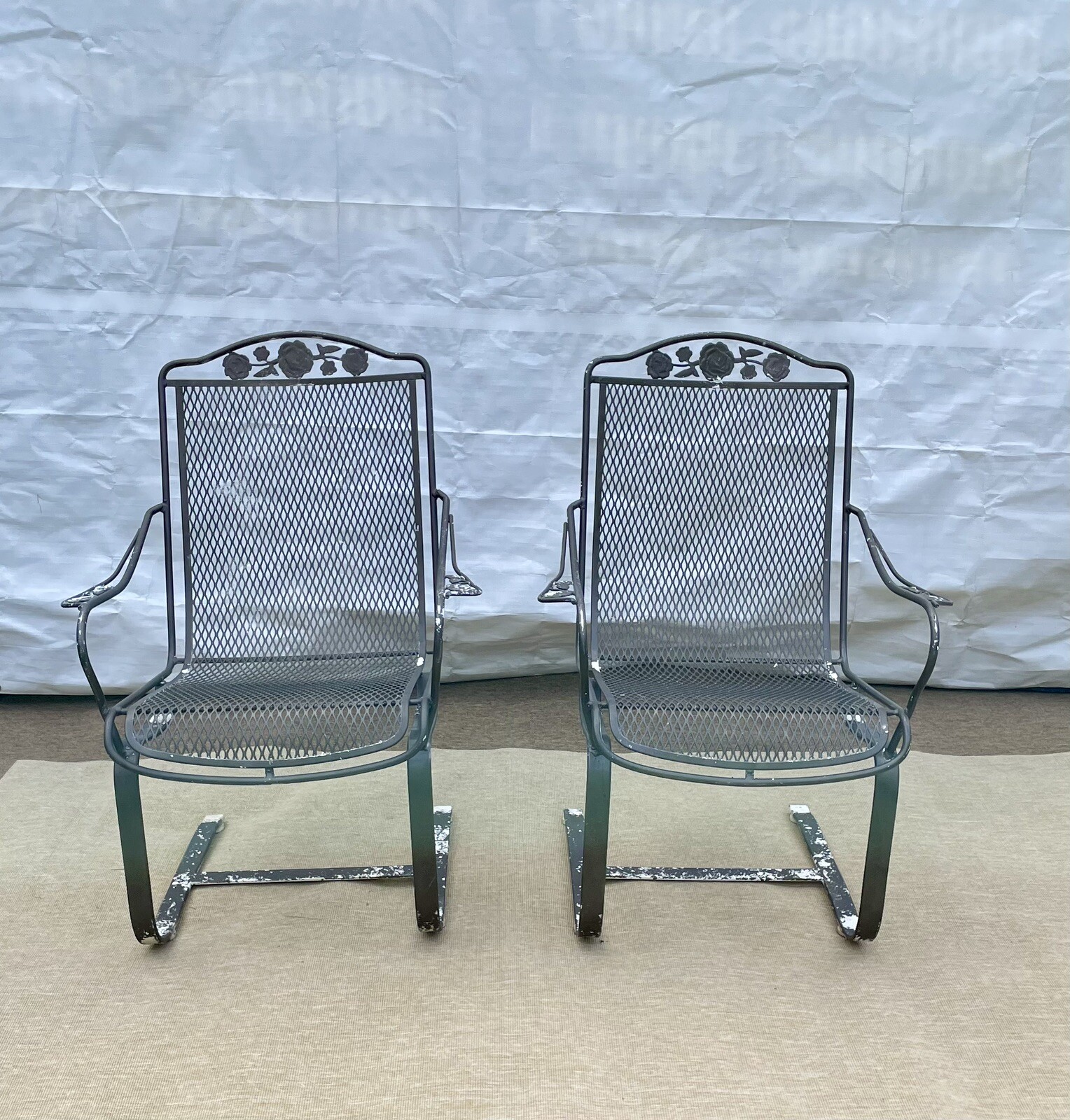 Vintage 2 chairs Patio Set Wrought iron Dining Cantilever