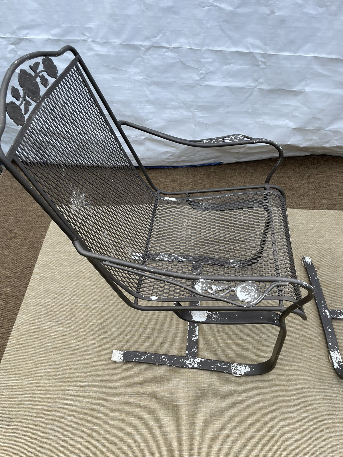 Vintage 2 chairs Patio Set Wrought iron Dining Cantilever