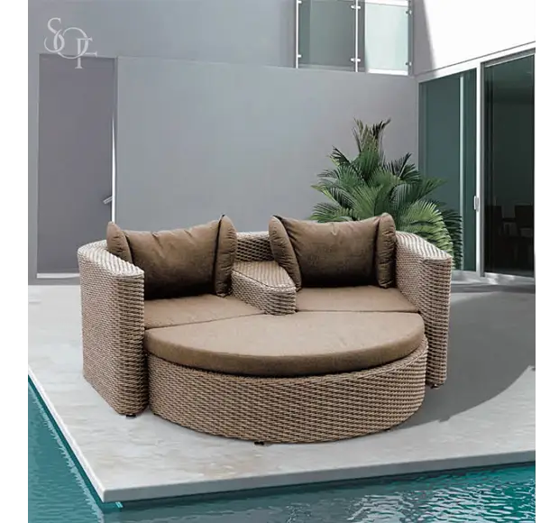 Sheffield Collection - Silhouette Outdoor Furniture - Chicago, Illinois